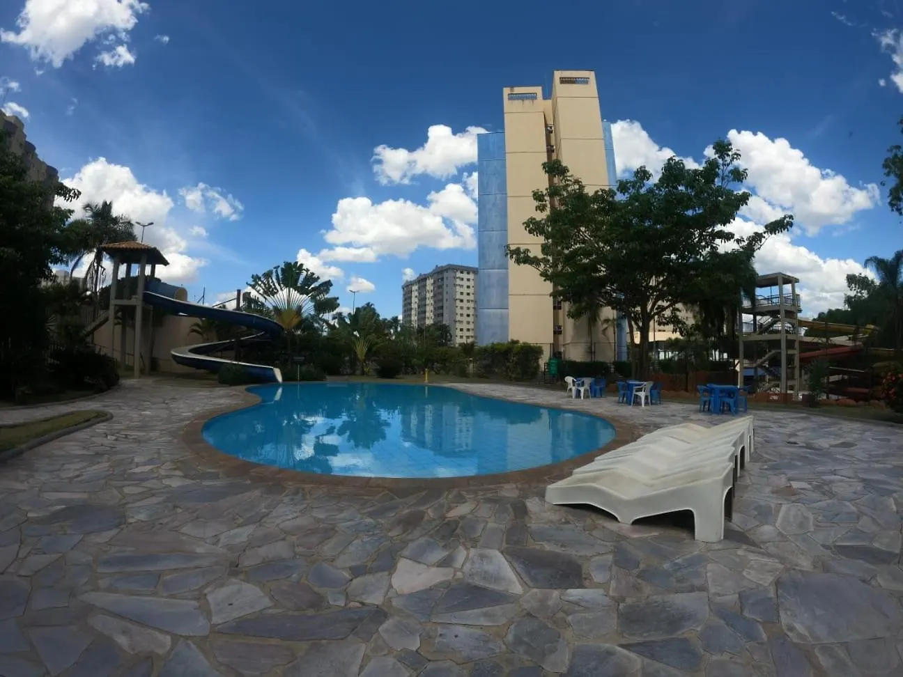 ****  Suite Grand Hotel Dolphin Caldas Novas Brésil